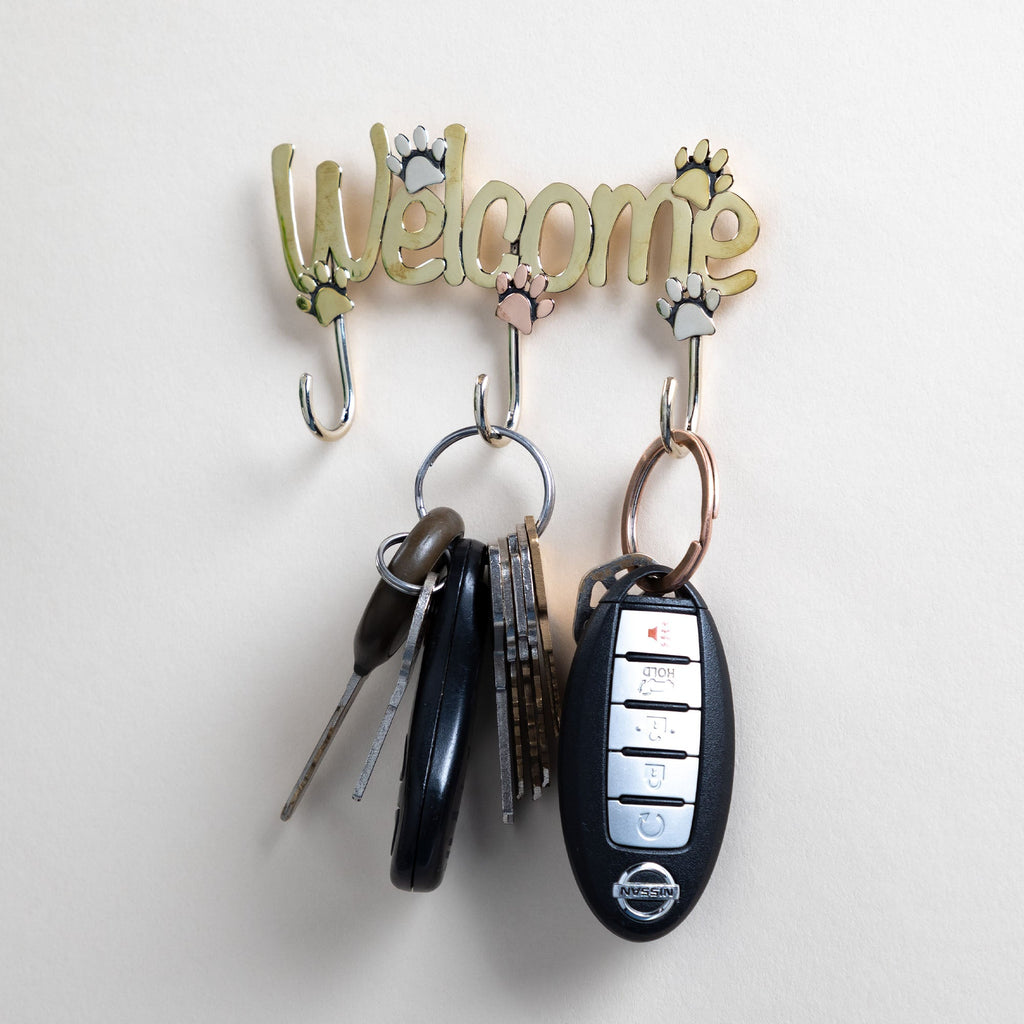 Welcome Paw Print Metal Sign with Hooks