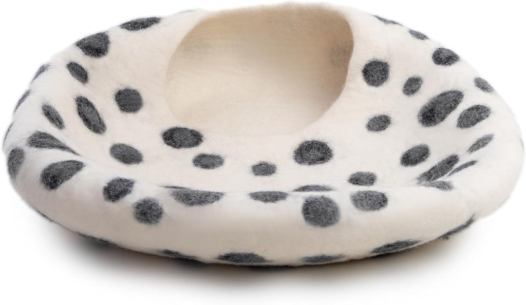 Merino Wool Cat Cave – Handmade Hideaway, 20 Styles