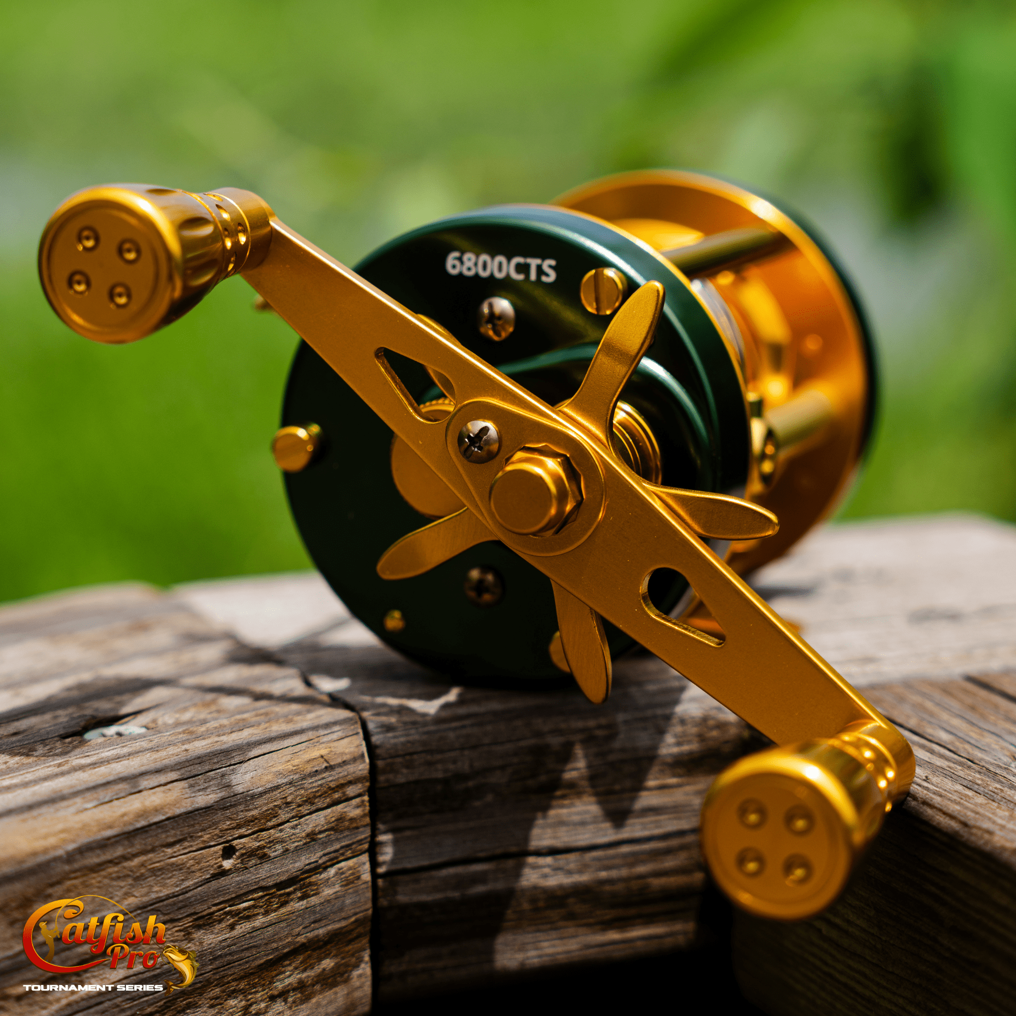 6800 CTS Round Baitcaster Reel