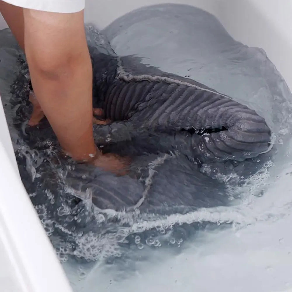 A Soft, Super Sized Pet Bed , Dirt Resistant