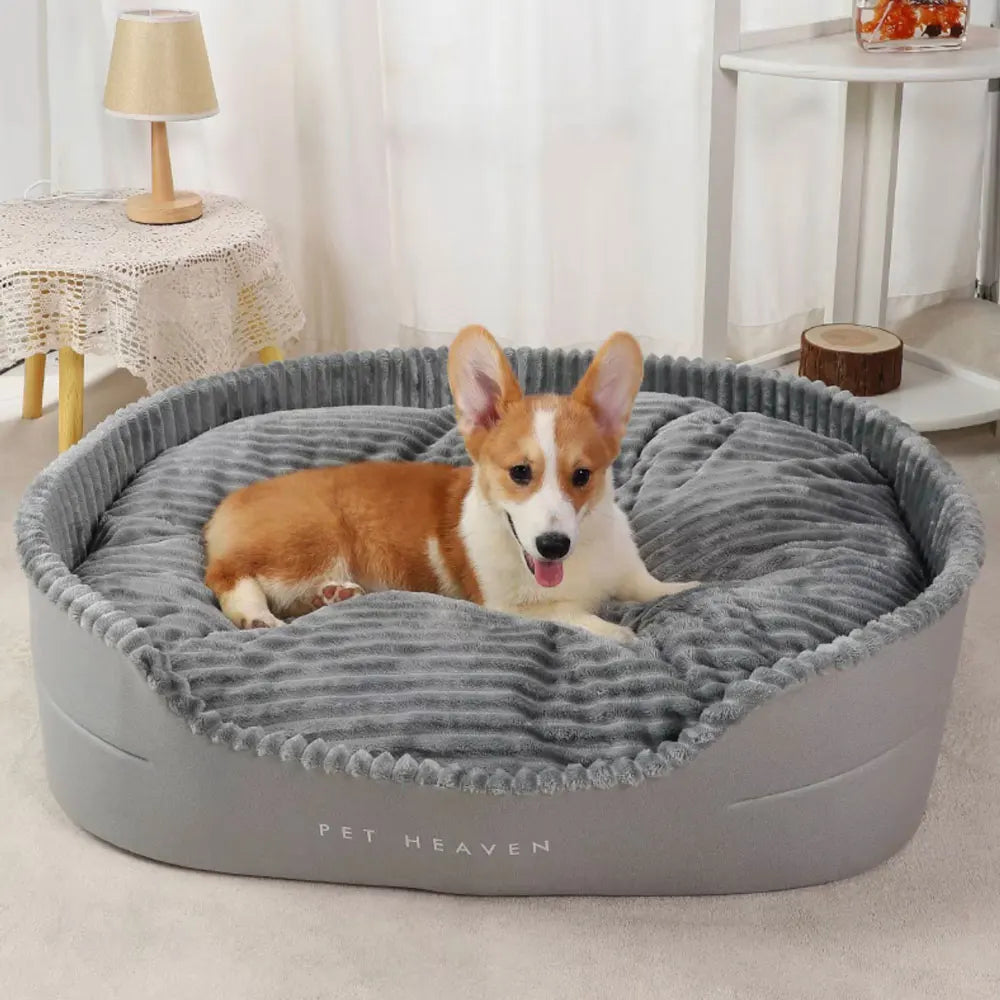 A Soft, Super Sized Pet Bed , Dirt Resistant