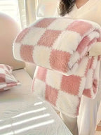 A Blanket Exclusive: Relaxation, Cool And Comfortable