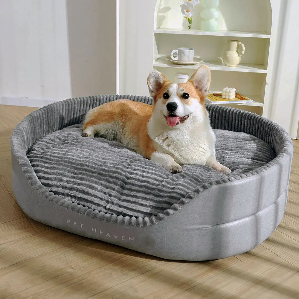 A Soft, Super Sized Pet Bed , Dirt Resistant