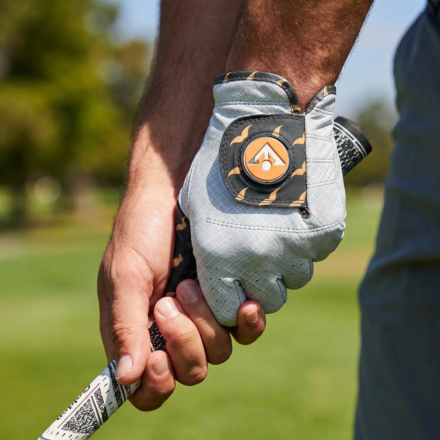 Wooly-Burg | Men's Mustache Patterned Golf Glove